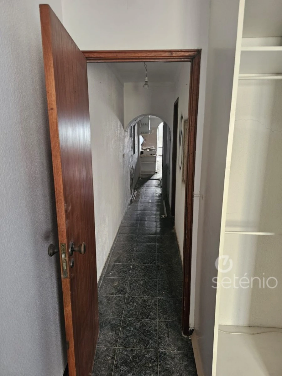 Prédio para Venda em Santo António Foto 7