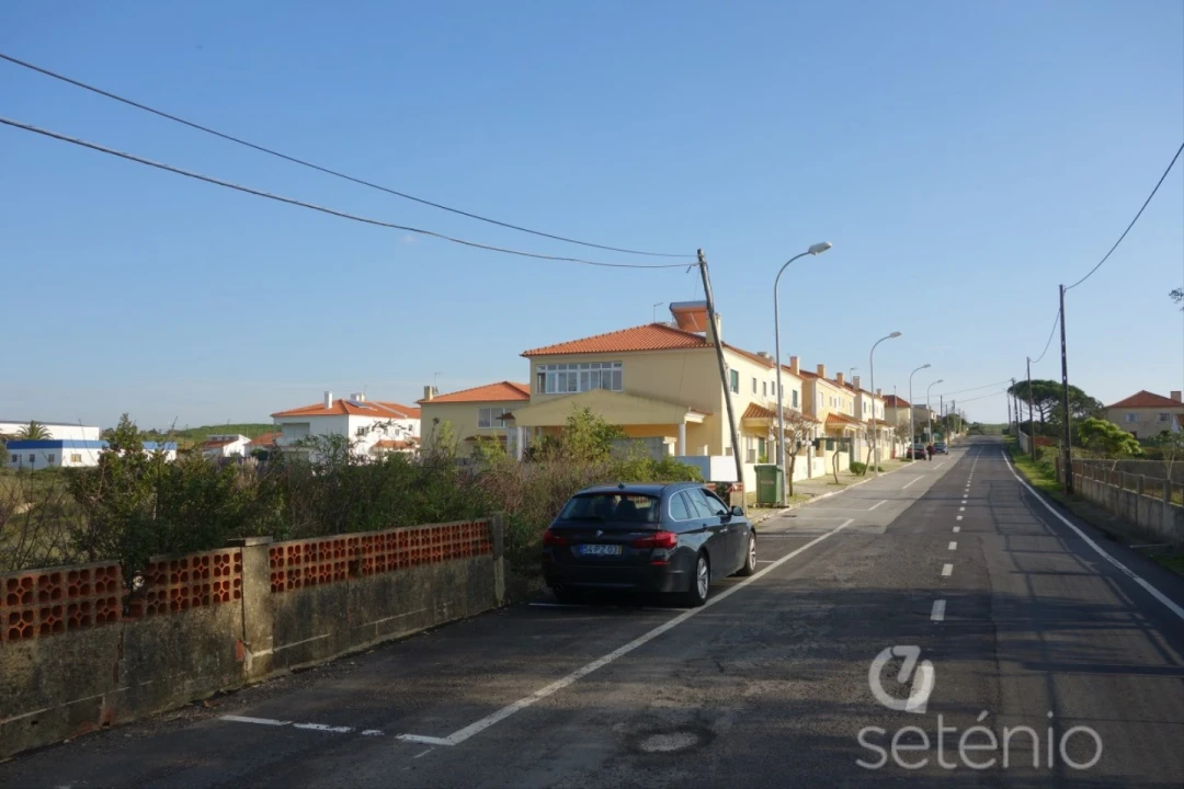 Terreno para Venda em Algueirão-Mem Martins Foto 7