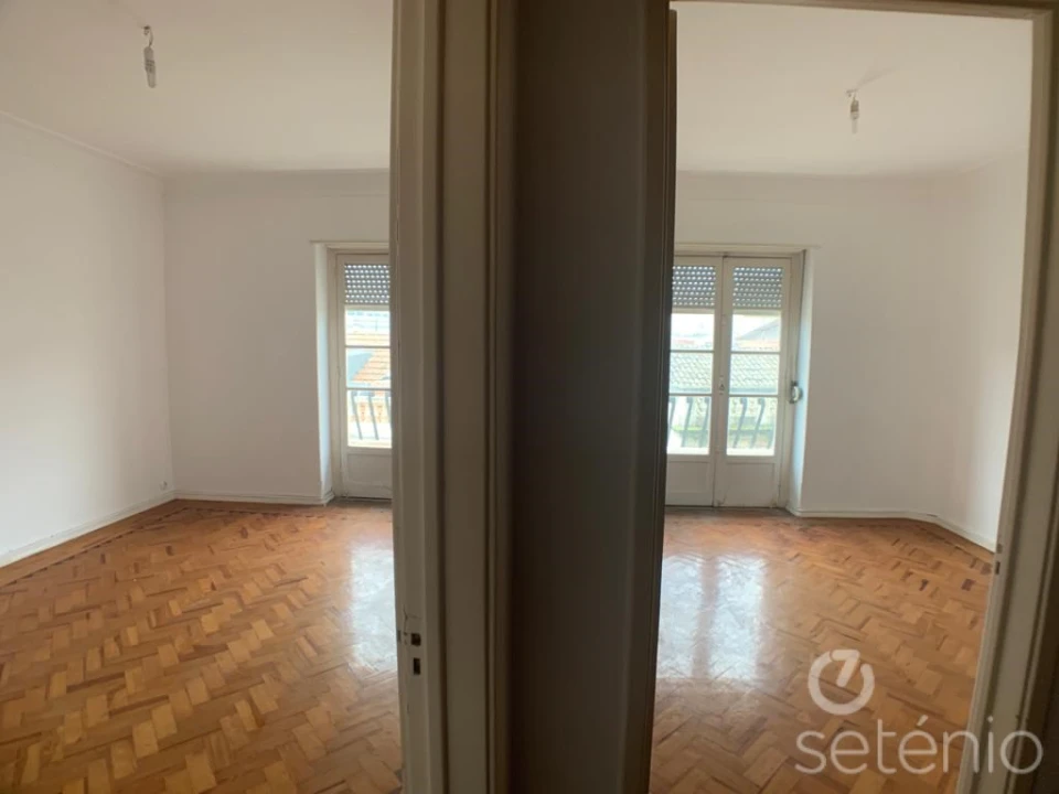 Prédio para Venda em São Vicente Foto 4