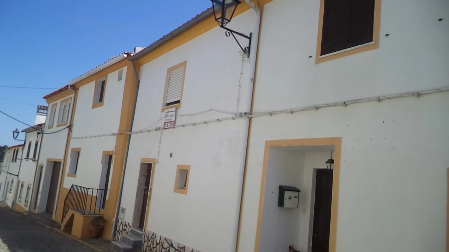 Moradia T2 para Venda em Alegrete Foto 24