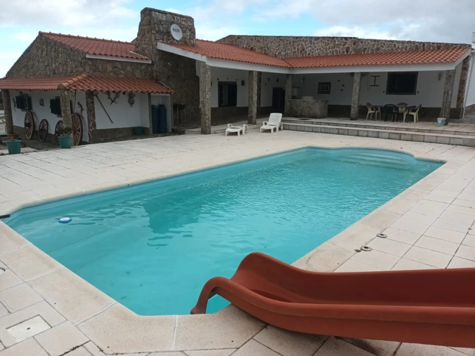 Quinta T4 para Venda em Assunção, Ajuda, Salvador e Santo Ildefonso Foto 20