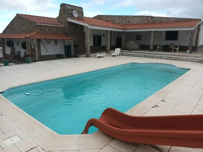 Quinta T4 para Venda em Assunção, Ajuda, Salvador e Santo Ildefonso Foto 20