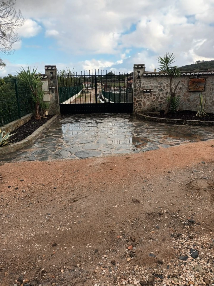 Quinta T4 para Venda em Assunção, Ajuda, Salvador e Santo Ildefonso Foto 25