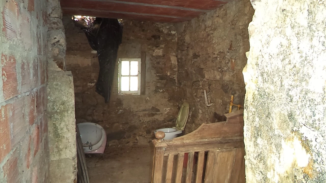 Moradia T3 para Venda em Santa Maria de Marvão Foto 10