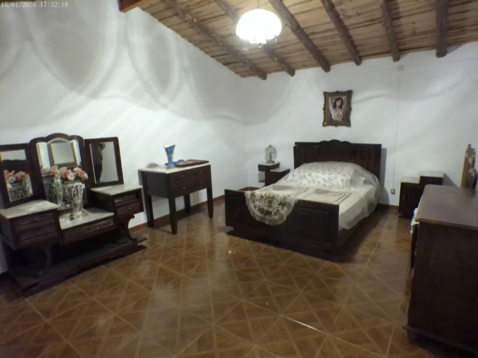 Moradia T2 para Venda em Esperança Foto 11