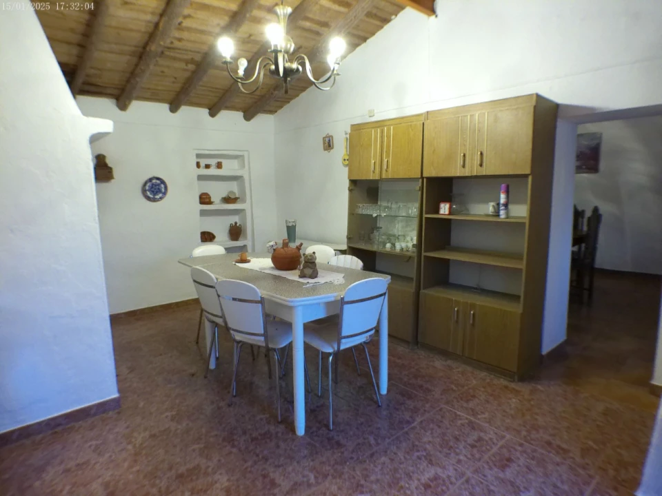 Moradia T2 para Venda em Esperança Foto 13