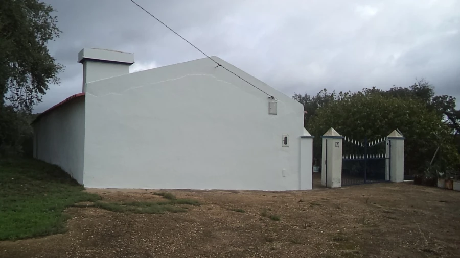 Moradia T2 para Venda em Esperança Foto 24