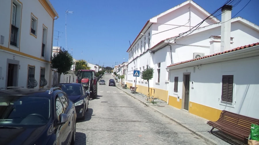 Moradia T2 para Venda em Santa Eulalia Foto 3