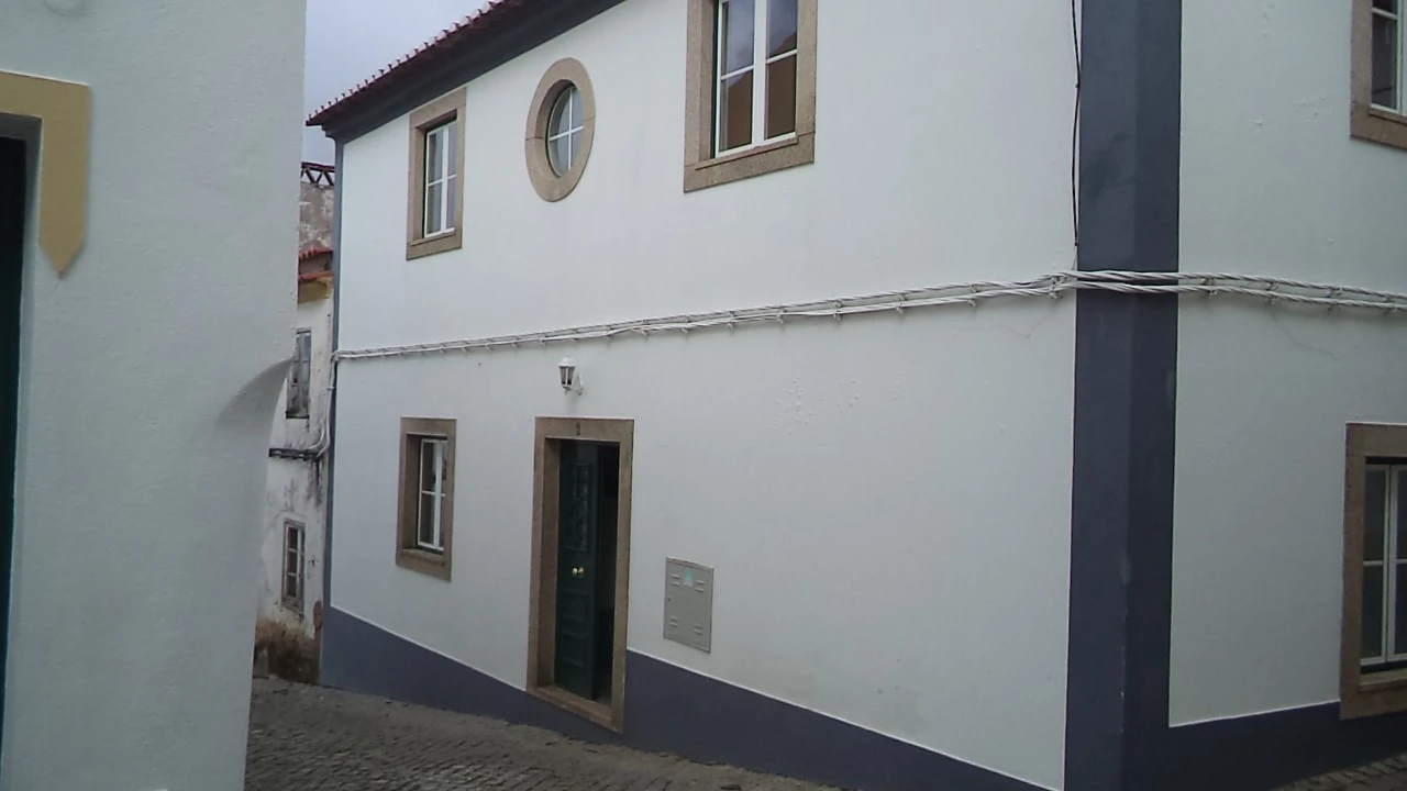 Moradia T4 para Venda em Alegrete Foto 1