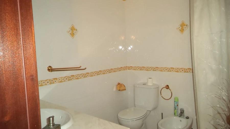 Moradia T4 para Venda em Alegrete Foto 16