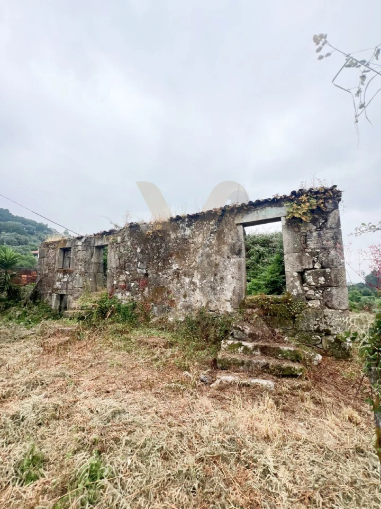 Moradia T3 para Venda em Bárrio e Cepões Foto 13