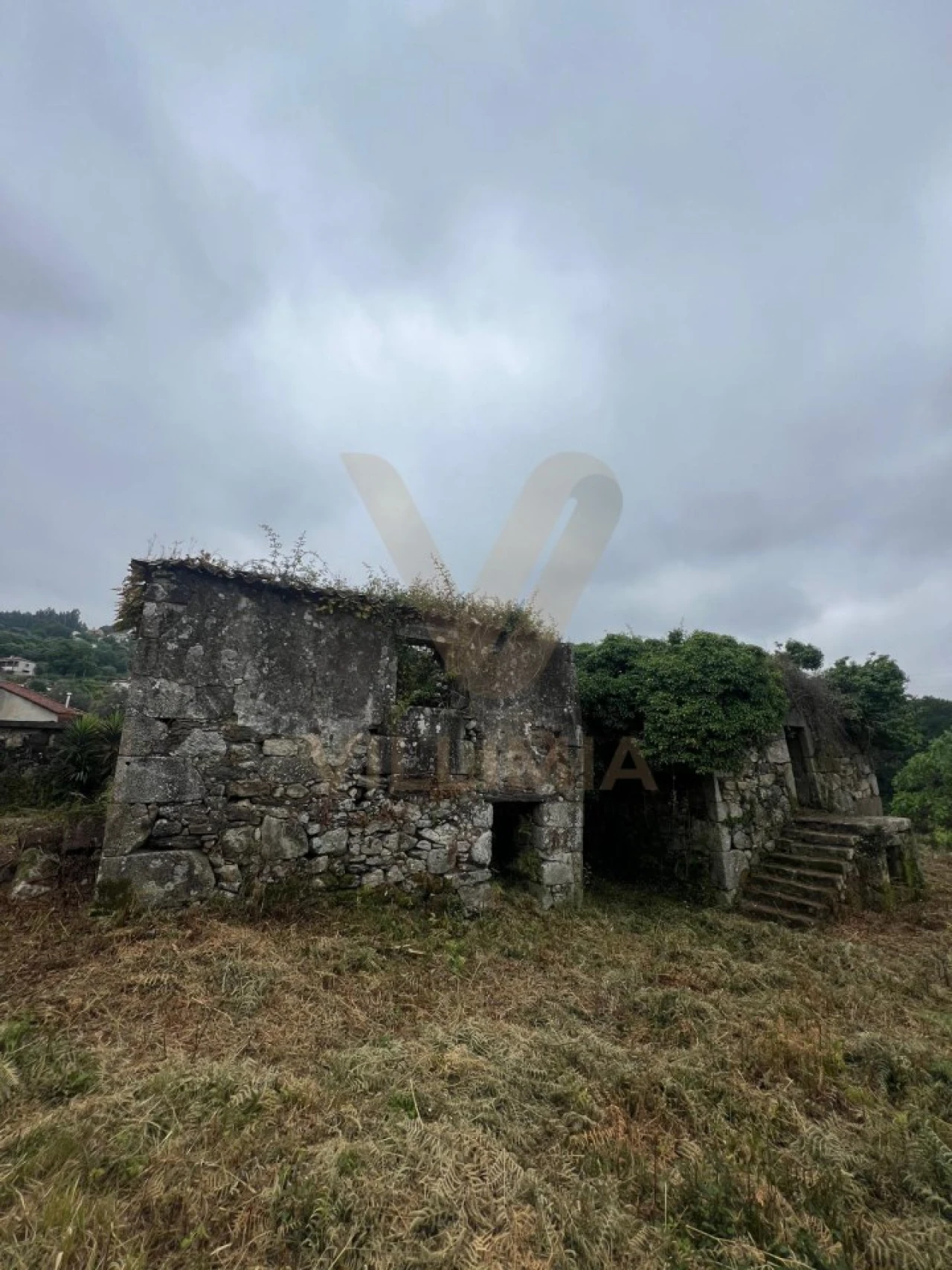 Moradia T3 para Venda em Bárrio e Cepões Foto 14