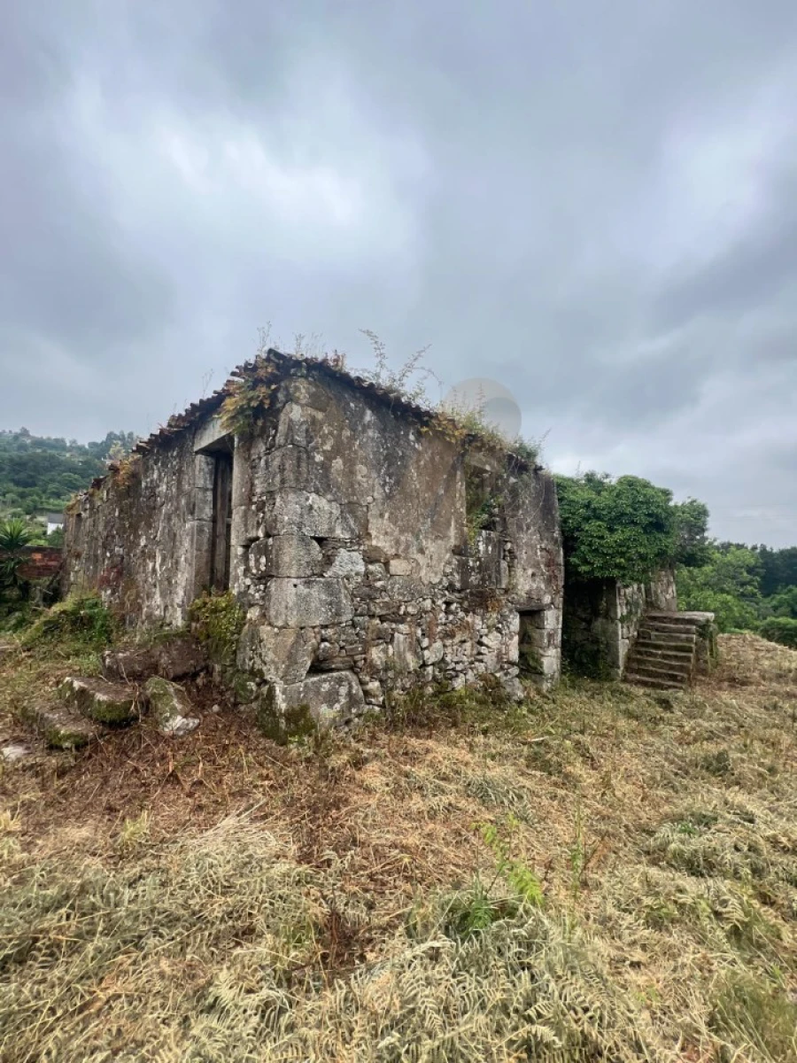 Moradia T3 para Venda em Bárrio e Cepões Foto 15