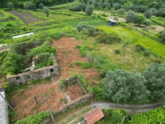 Moradia T3 para Venda em Bárrio e Cepões Foto 20