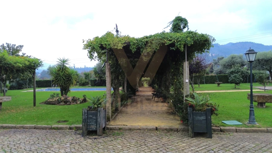 Quinta T6 para Venda em Correlhã Foto 10