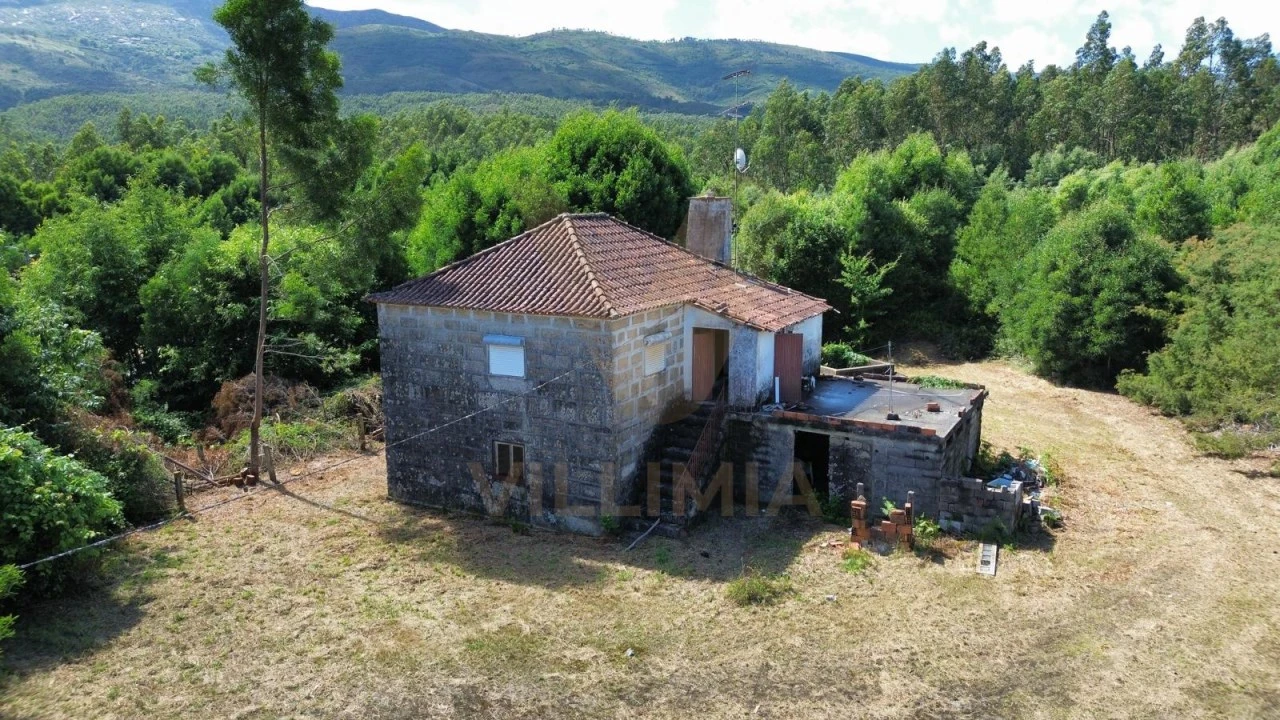 Quinta para Venda em Cabração e Moreira do Lima Foto 1