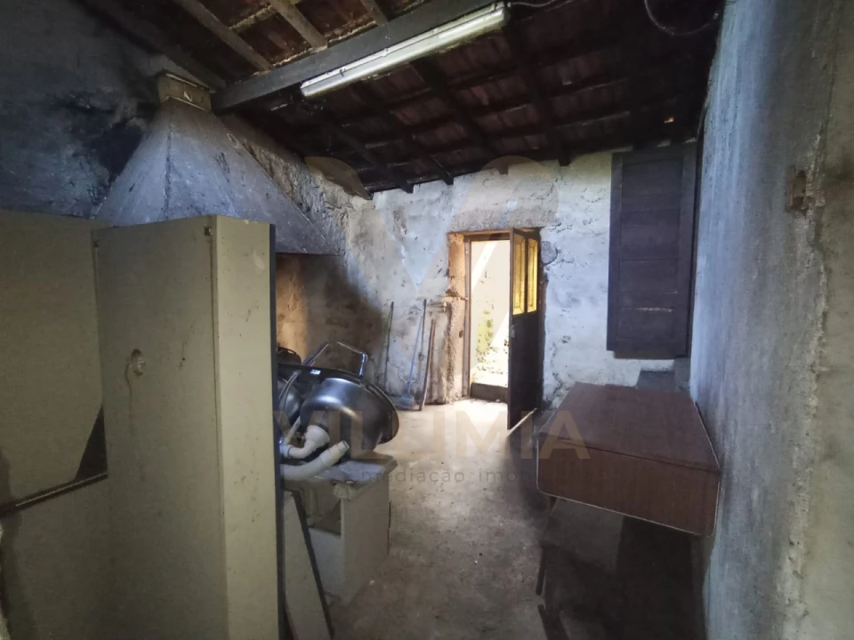 Moradia T3 para Venda em Rebordões (Souto) Foto 18