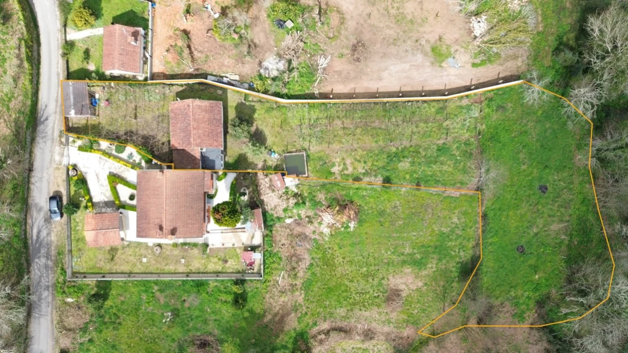 Moradia T3 para Venda em Rebordões (Souto) Foto 7