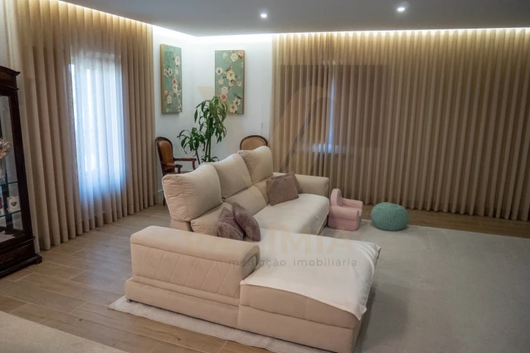 Moradia T3 para Venda em Santa Comba Foto 4