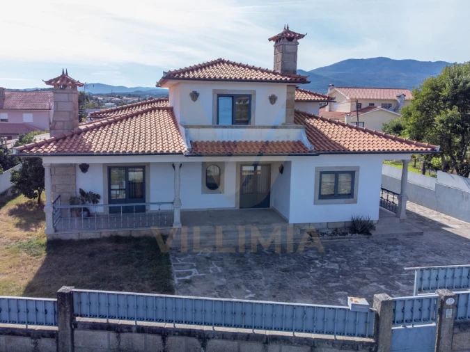 Moradia T3 para Venda em Santa Comba Foto 14