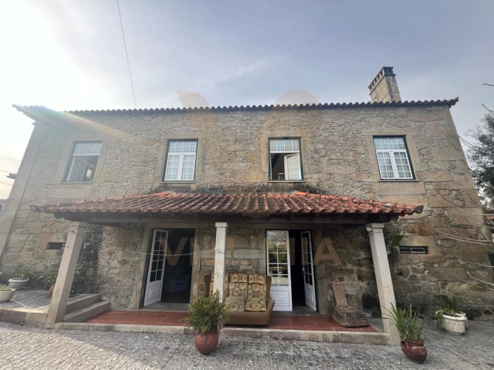 Quinta T5 para Venda em Santa Comba Foto 1