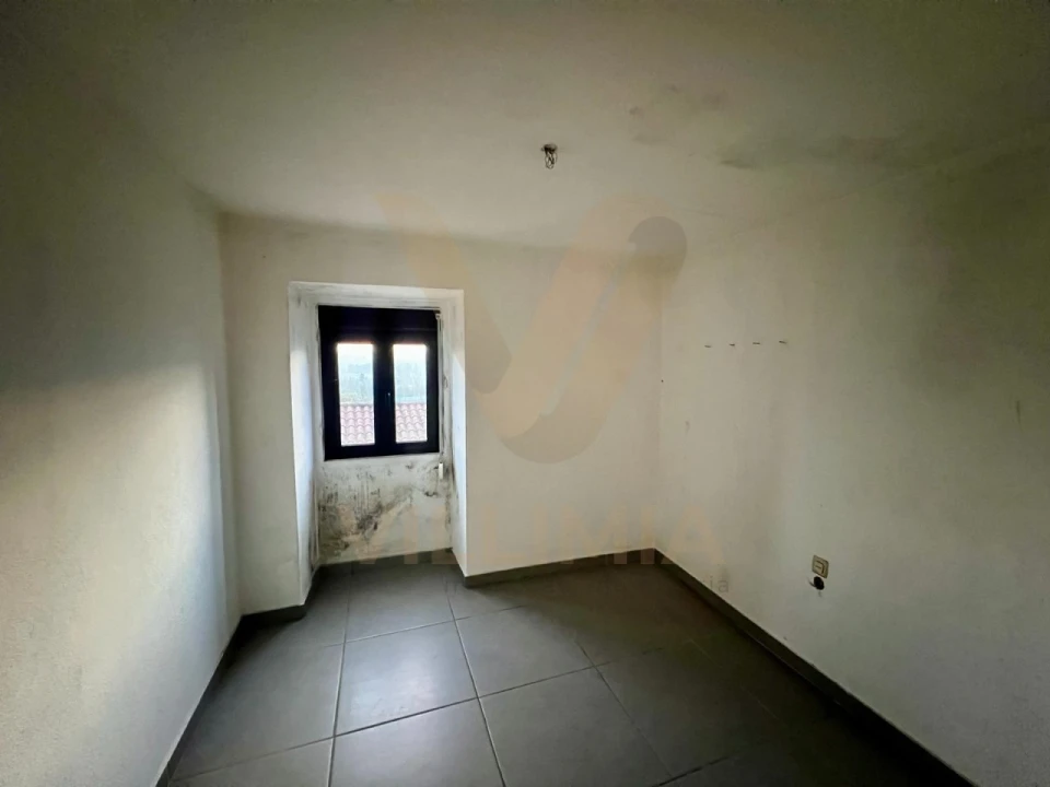 Moradia T2 para Venda em Cabração e Moreira do Lima Foto 5