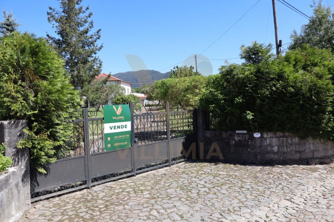 Moradia T3 para Venda em Bertiandos Foto 40