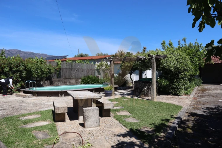 Moradia T3 para Venda em Bertiandos Foto 26