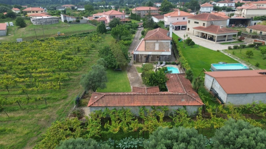 Moradia T3 para Venda em Bertiandos Foto 47