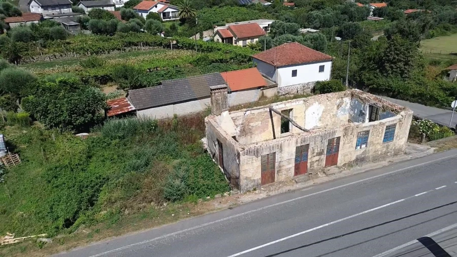 Moradia T3 para Venda em Correlhã Foto 15