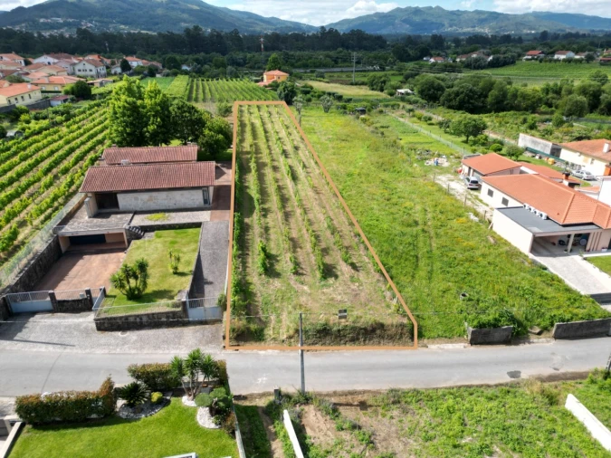 Terreno para Venda em Santa Comba Foto 1