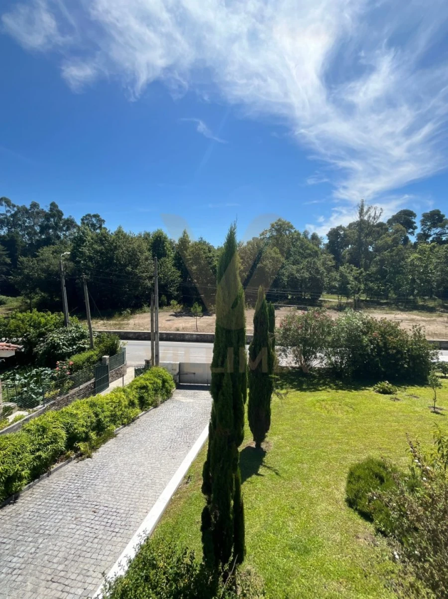 Moradia T5 para Venda em Fontão Foto 4