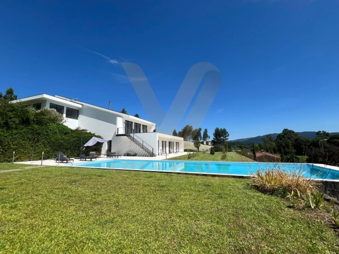 Moradia T5 para Venda em Fontão Foto 3