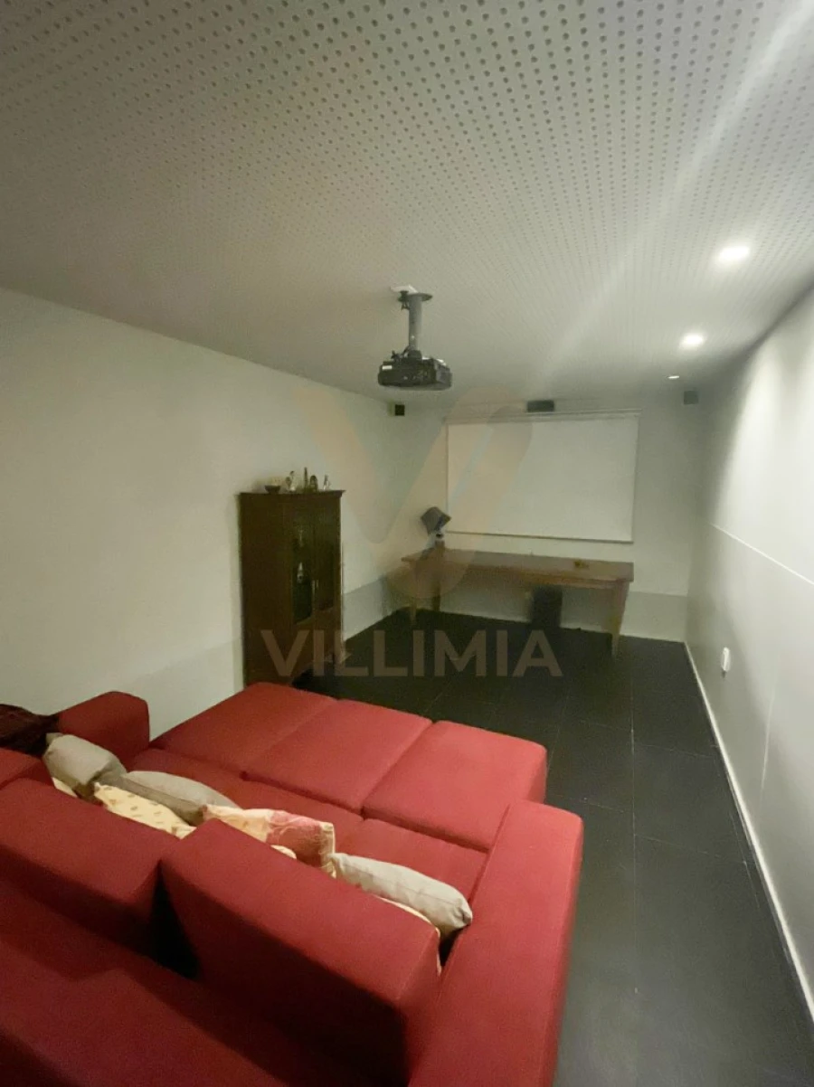 Moradia T5 para Venda em Fontão Foto 31