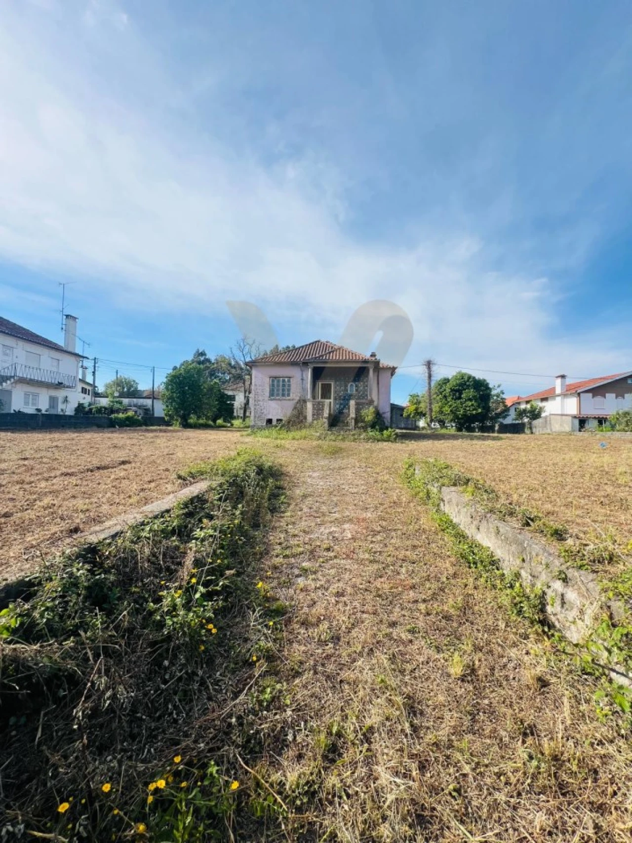 Terreno para Venda em Arcozelo Foto 6