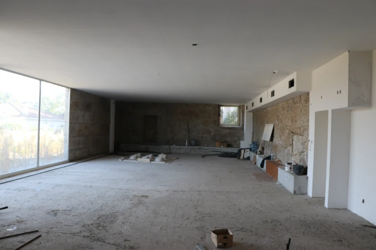 Moradia T4 para Venda em Brito Foto 8