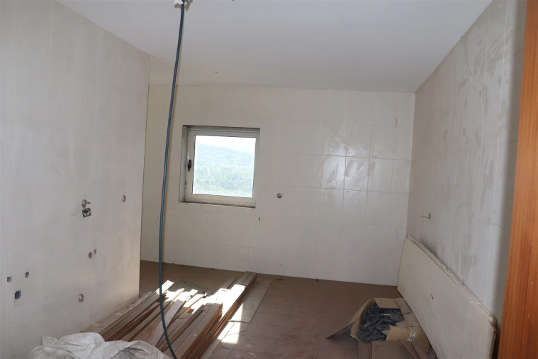 Moradia T4 para Venda em Brito Foto 22