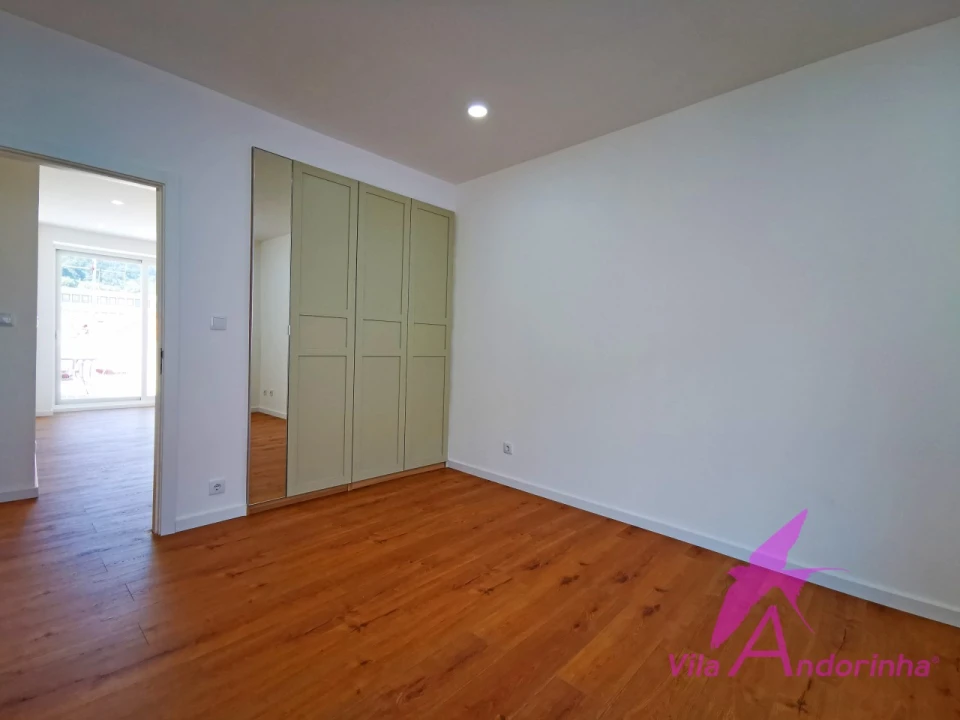 Apartamento T2 para Venda em Santa Maria Maior e Monserrate e Meadela Foto 7