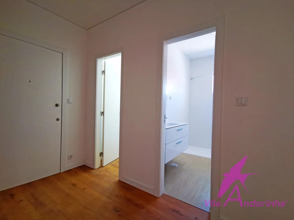 Apartamento T2 para Venda em Santa Maria Maior e Monserrate e Meadela Foto 10