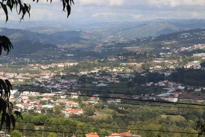 Terreno para Venda em Lustosa e Barrosas (Santo Estêvão)