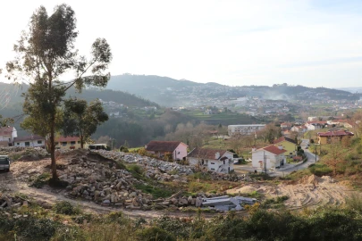 Terreno Comércio / Armazém para Venda em Santa Eulália