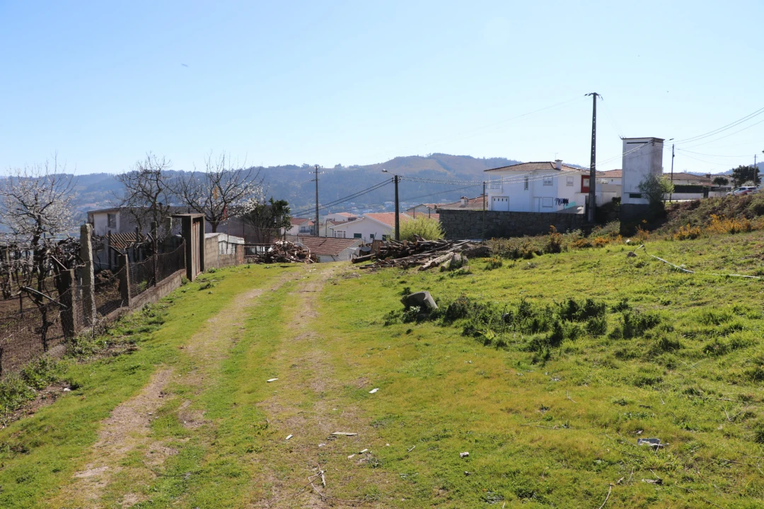 Terreno para Venda em Santa Eulália Foto 9