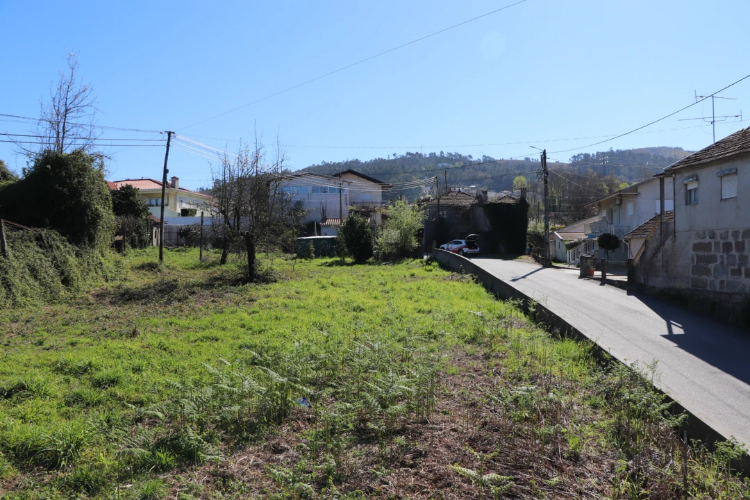 Terreno para Venda em Santa Eulália Foto 1
