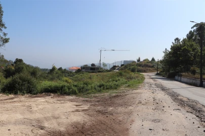 Terreno para Venda em Lustosa e Barrosas (Santo Estêvão)