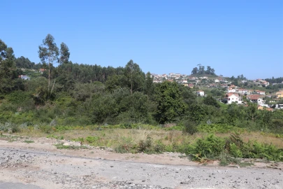 Terreno para Venda em Lustosa e Barrosas (Santo Estêvão)