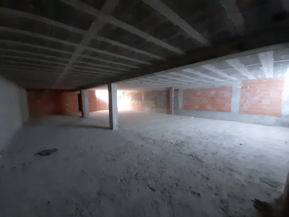 Loja para Venda em Caldas de Vizela (São Miguel e São João) Foto 8