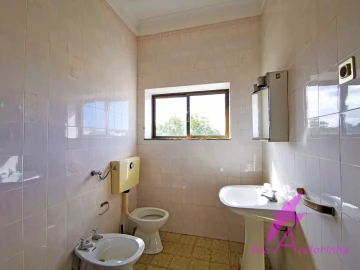 Armazém para Venda em Perre