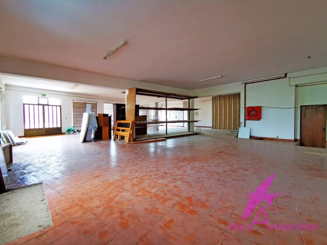 Armazém para Venda em Perre