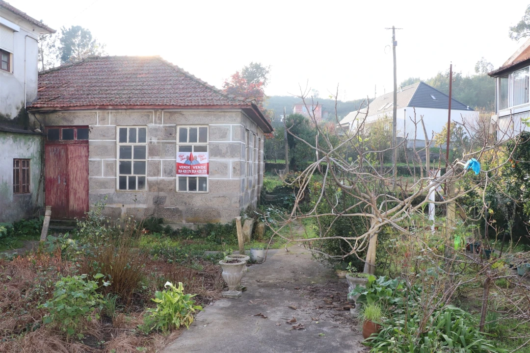 Moradia T6 para Venda em São Tomé de Negrelos Foto 5