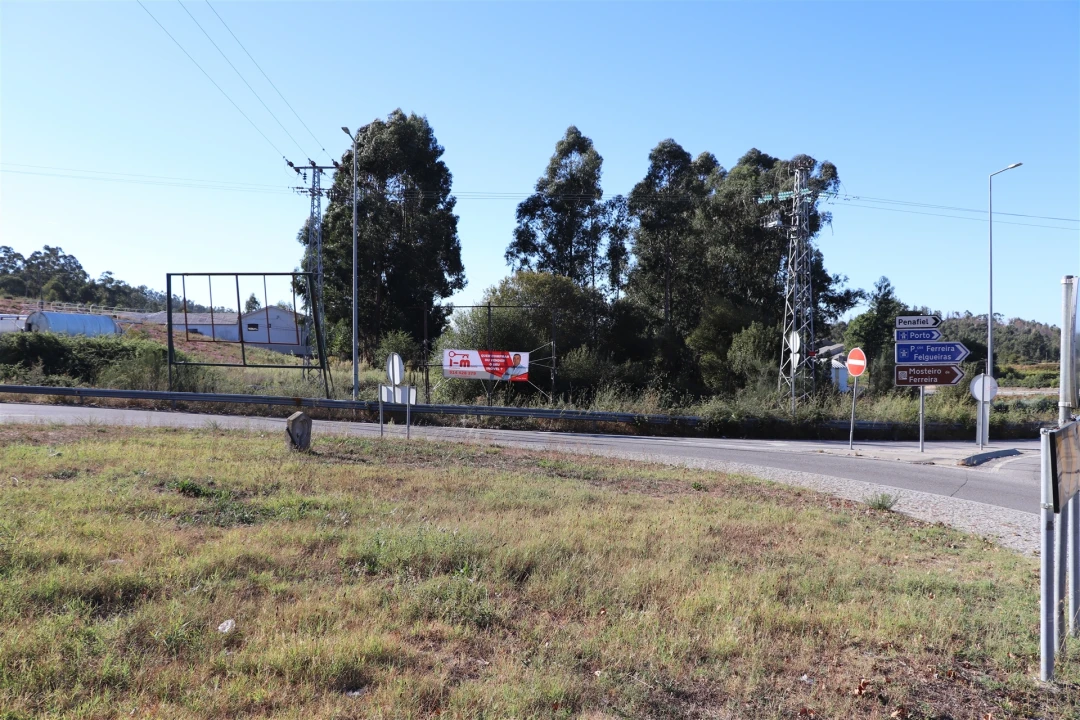 Terreno para Venda em Lustosa e Barrosas (Santo Estêvão) Foto 3